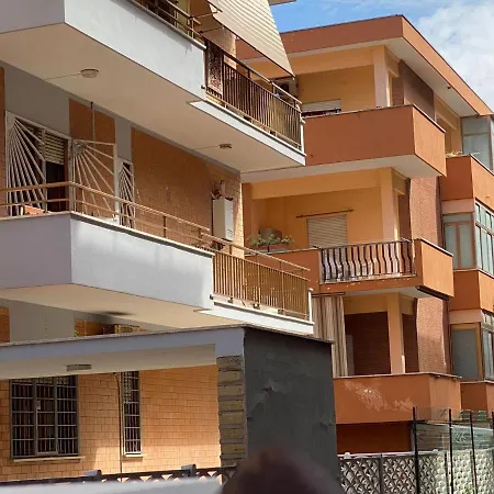 La Casa Di Antonietta Appartement Torvaianica Buitenkant foto