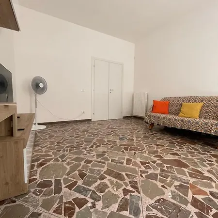 La Casa Di Antonietta Appartement Torvaianica Buitenkant foto